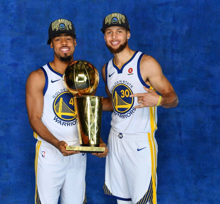 拉米罗：想对球迷说对不起，希望赢得足协杯奖杯献给他们（拉米罗向球迷致歉：盼夺足协杯冠军献给你们）