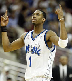 每体：巴萨对莱比锡边锋努萨感兴趣，球探负责人已到现场考察（每体：巴萨有意莱比锡边锋努萨，球探主管已赴现场考察）