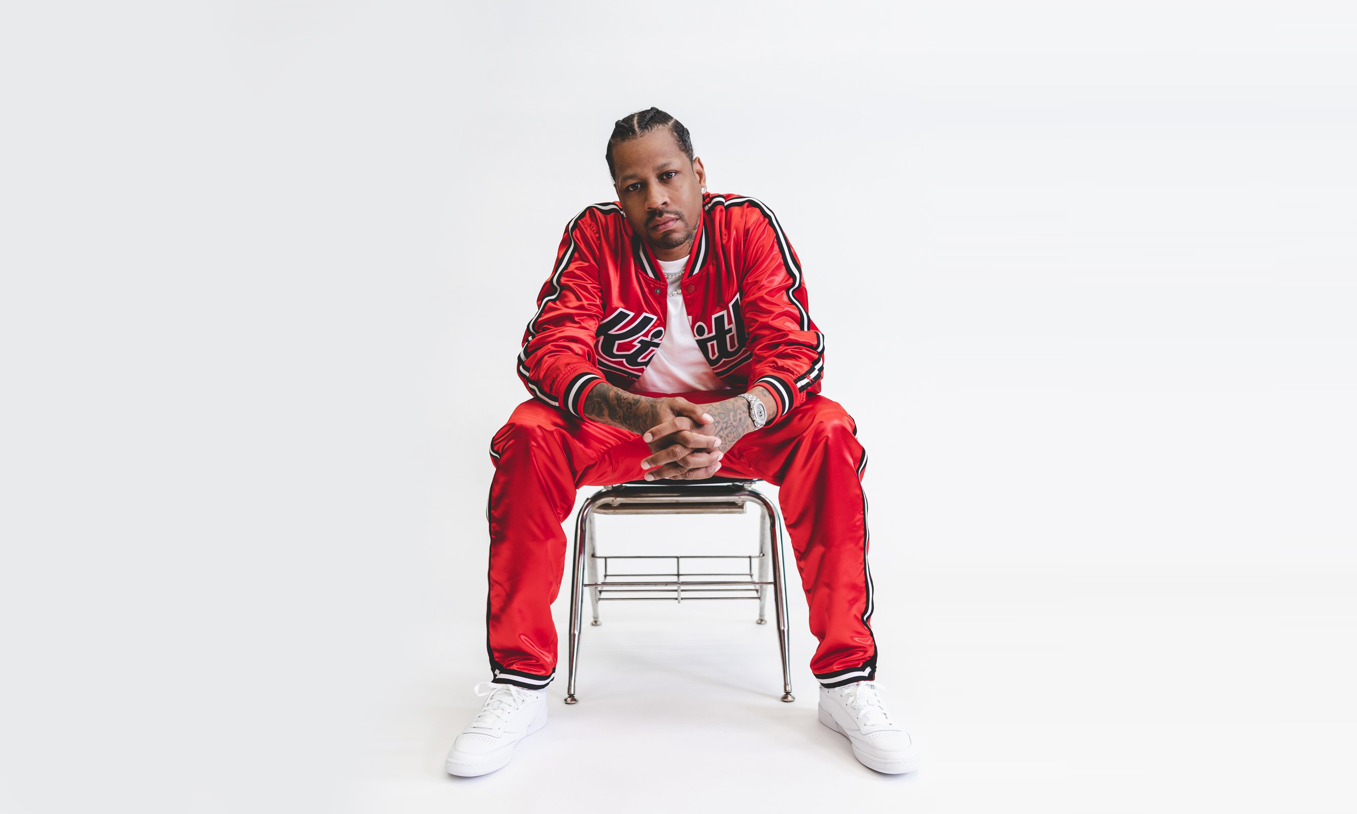 亚精英赛战报：陈威屡献神扑，海港0-0险平柔佛新山仍垫底（亚精英赛：陈威高接低挡，海港0-0逼平柔佛新山仍居垫底）