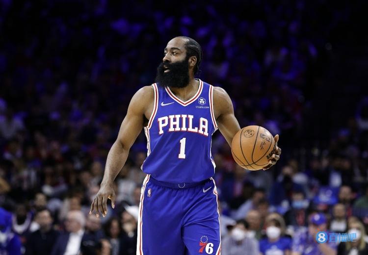 14轮不胜！佛罗伦萨客场1-3遭萨索洛逆转，沃尔帕托传射（苦吞14轮不胜！佛罗伦萨客场1-3被萨索洛翻盘，沃尔帕托一传一射）