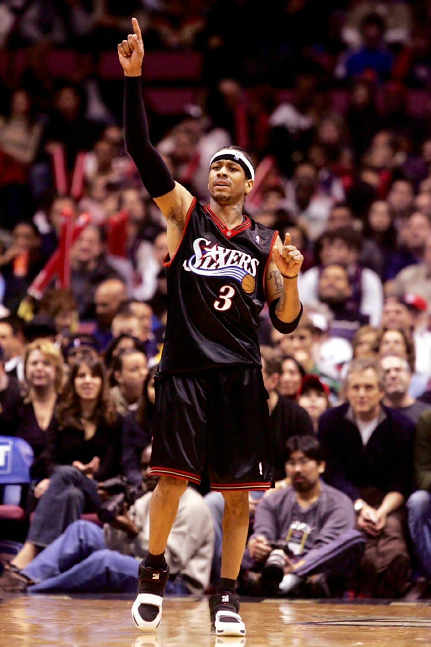 中超9／10月最佳阵容：卡扎伊什维利领衔，吴曦、吕焯毅入选（中超9-10月最佳阵容出炉：卡扎伊什维利领衔，吴曦、吕焯毅在列）