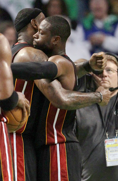 克罗地亚大名单：魔笛、格瓦领衔，科娃入选后又因伤退出（克罗地亚公布名单：莫德里奇、格瓦迪奥尔领衔，科瓦契奇入选后因伤退队）