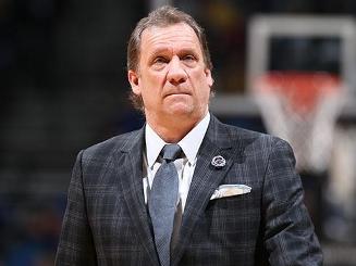 足球周刊：刘若钒曾想回成都却被徐正源拒绝，后获里卡多、穆斯卡特赏识（足球周刊：刘若钒曾欲回蓉遭徐正源否决，后获里卡多与穆斯卡特青睐）