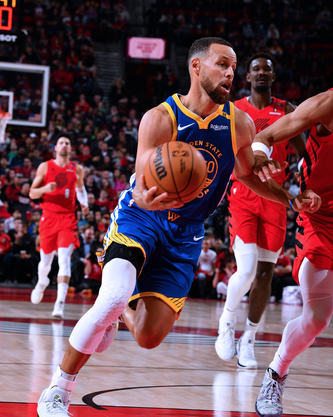 迪马：罗马、那不勒斯、布莱顿有意波尔图19岁中场弗罗霍尔特（迪马称：罗马、那不勒斯与布莱顿均有意引进波尔图19岁中场弗罗霍尔特）