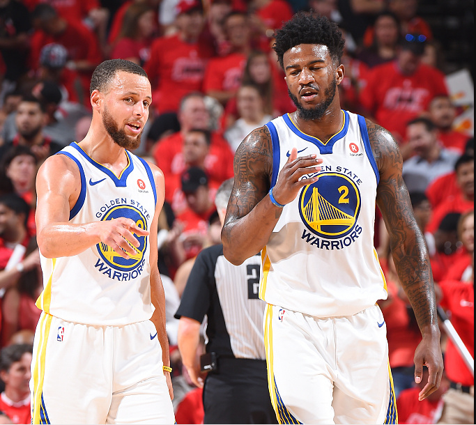 每体盘点巴萨青年队6名潜力右后卫：埃斯帕特最接近一线队（每体梳理巴萨青训6位右后卫新星：埃斯帕特最有望上调一线队）