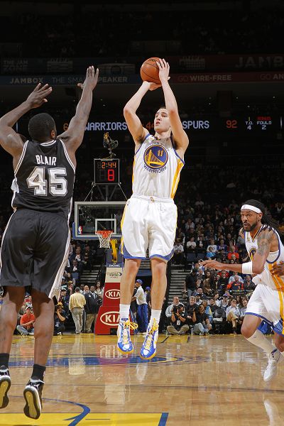 中国U20女足1-2不敌英格兰U20女足，吴佳璇破门（中国U20女足1-2负于英格兰U20，吴佳璇进球）